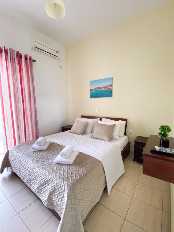 Acta'S Rooms Himarë Exterior foto