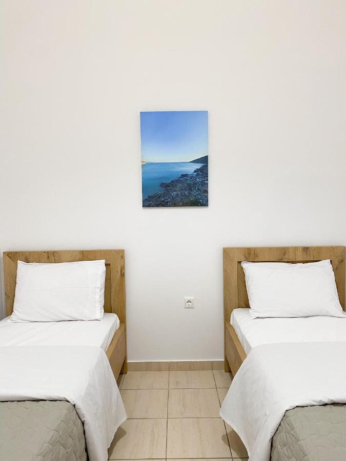 Acta'S Rooms Himarë Exterior foto