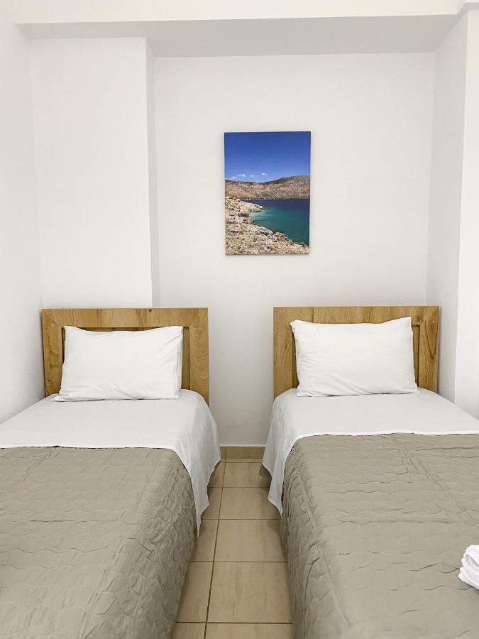 Acta'S Rooms Himarë Exterior foto