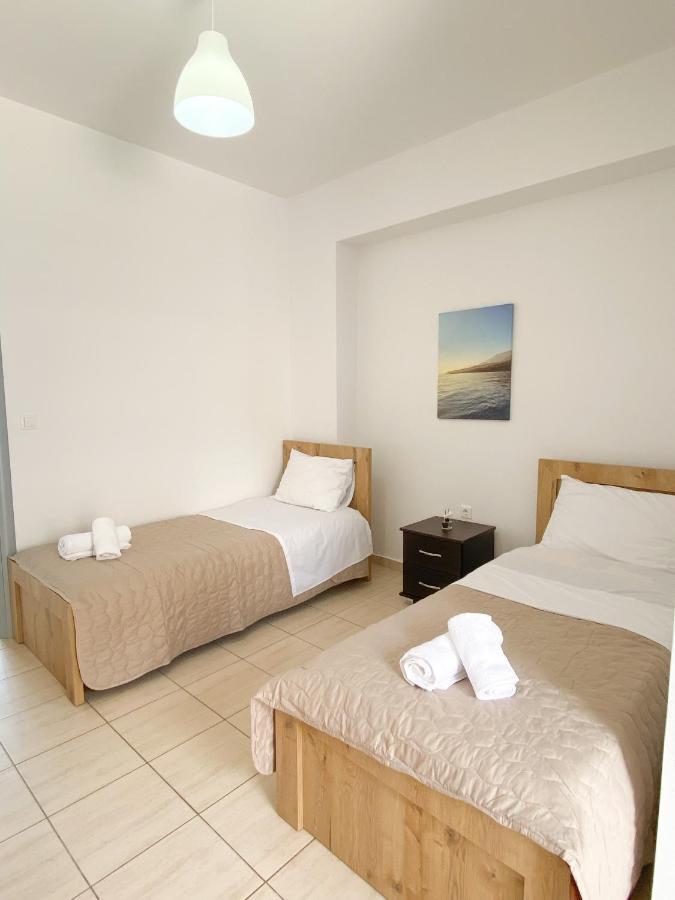 Acta'S Rooms Himarë Exterior foto