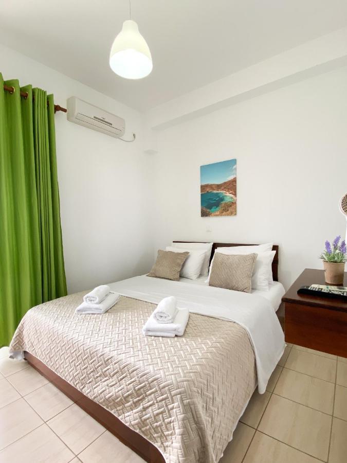 Acta'S Rooms Himarë Exterior foto
